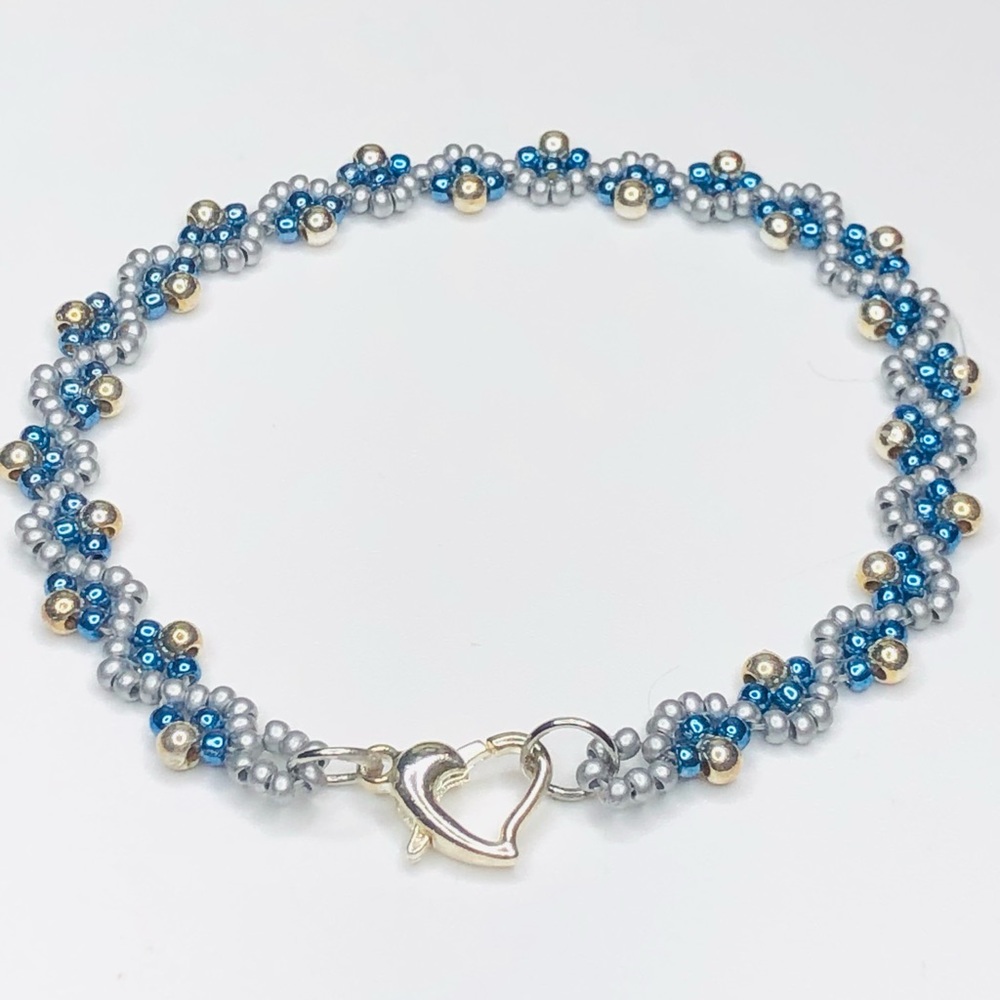 Blue Silver Gray Beaded Bracelet Thin Dainty Braided minimalist Heart NEW